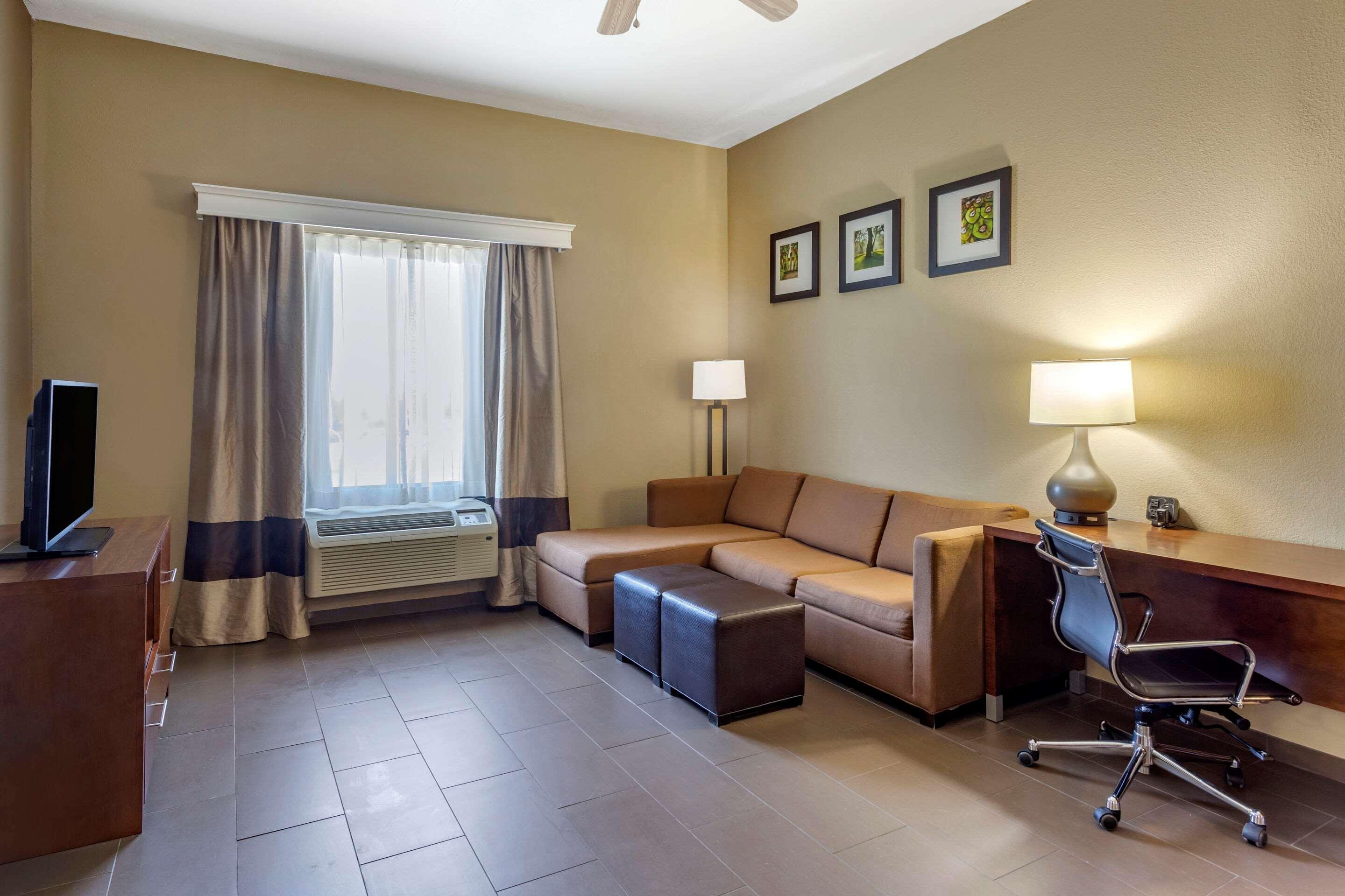 Comfort Suites Batesville Kültér fotó