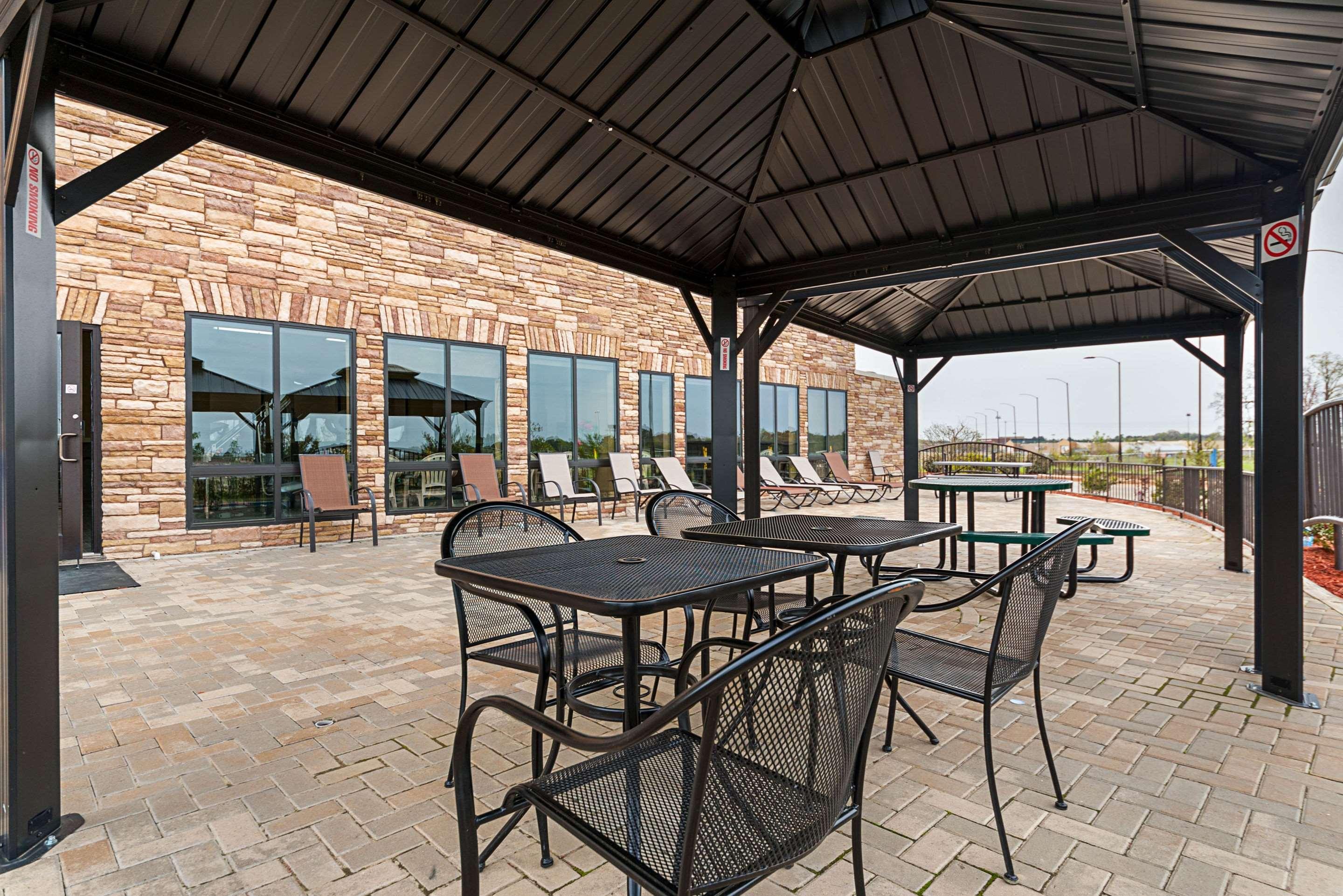 Comfort Suites Batesville Kültér fotó